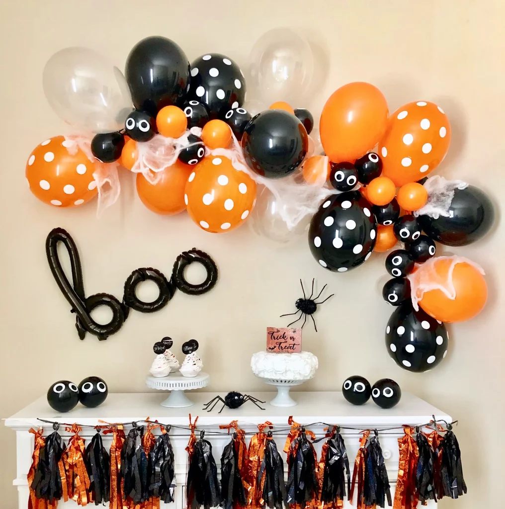 Balloon decoration for Halloween