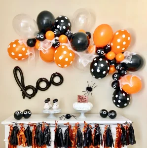 Balloon decoration for Halloween