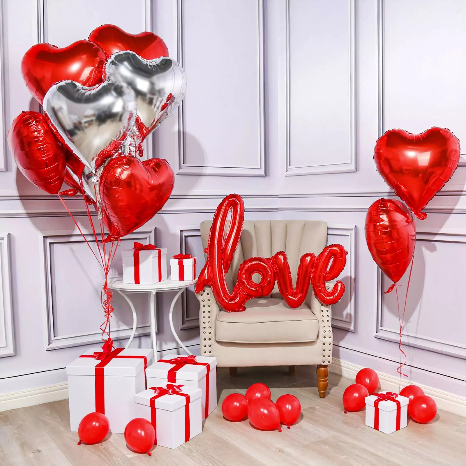 Valentine’s Day balloons