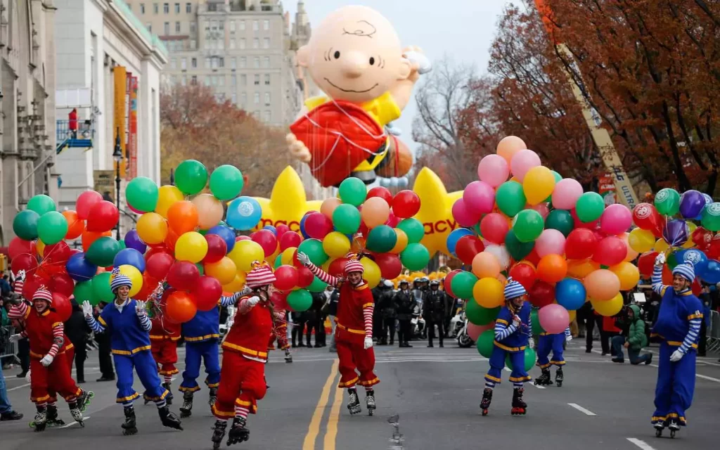 Balloon decor for Parades