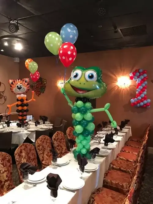 balloon sculptures frog