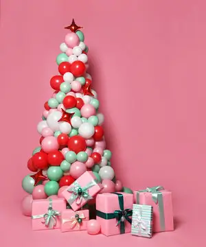 balloon christmas tree