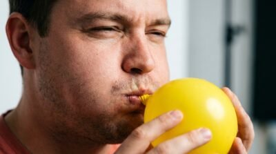 How to Blow Up a Balloon: The Complete Guide